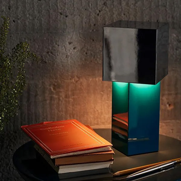 Geometric Lamp Shade - Lampe de bureau géométrique en métal