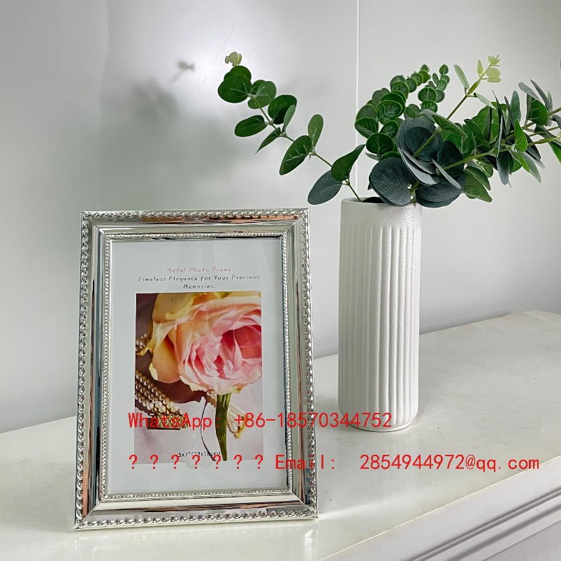 Cadre photo en métal argenté d - Lighting Decor Photos avis et prix