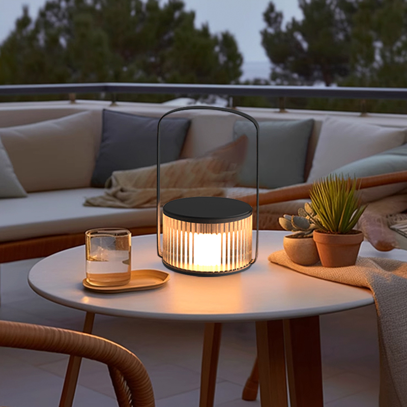 Charge extérieure Portable lum - Garden Lighting Decor avis et prix