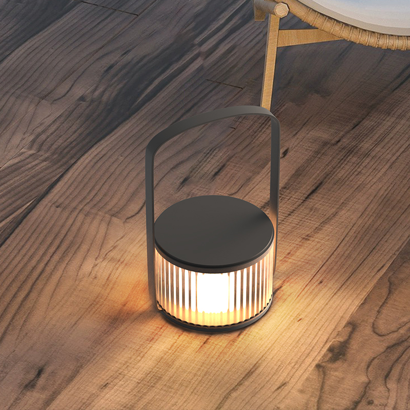 Charge extérieure Portable lum - Garden Lighting Decor avis et prix