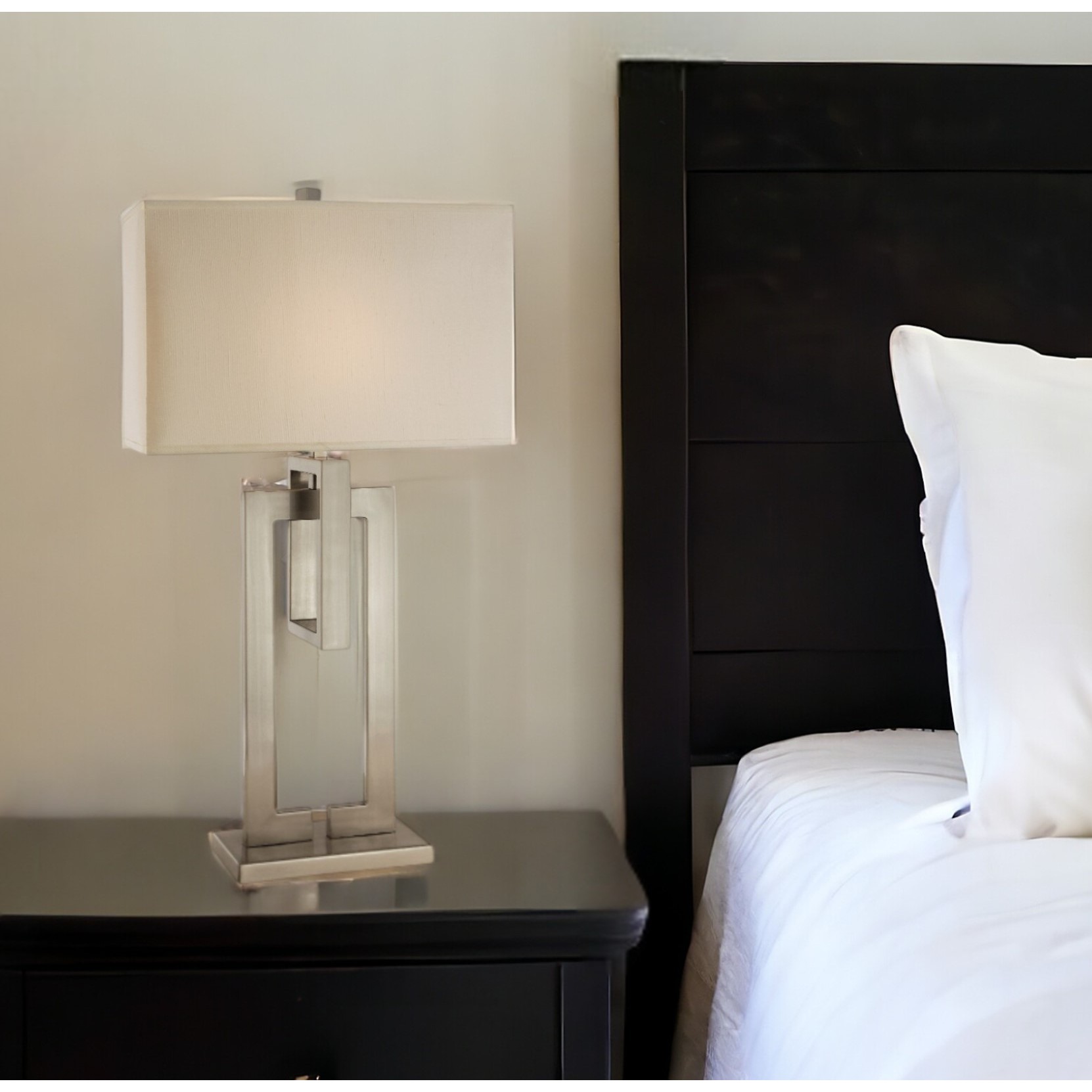 Lampe de bureau à Diode électr - Geometric Lamp Shade avis et prix